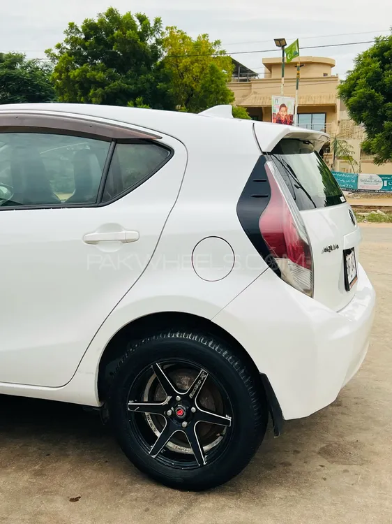 Toyota Aqua 2015 for Sale in Karachi Toyota Aqua 2015 for Sale in Karachi Image-3