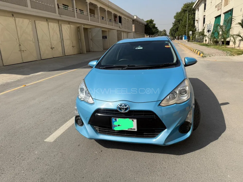 Toyota Aqua 2015 for Sale in Rawalpindi Toyota Aqua 2015 for Sale in Rawalpindi Image-1