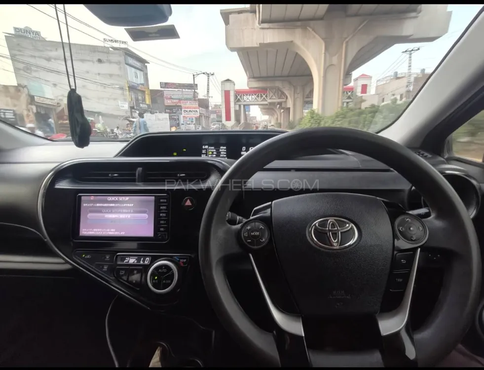 Toyota Aqua 2018 for Sale in Multan Toyota Aqua 2018 for Sale in Multan Image-4