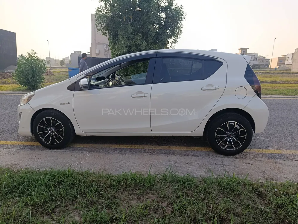 Toyota Aqua 2016 for Sale in Jhelum Toyota Aqua 2016 for Sale in Jhelum Image-6