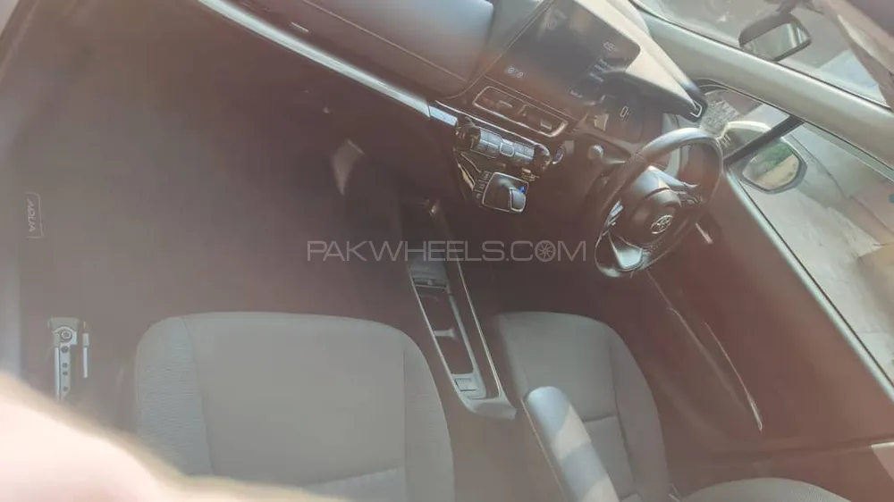 Toyota Aqua 2021 for Sale in Lahore Toyota Aqua 2021 for Sale in Lahore Image-3