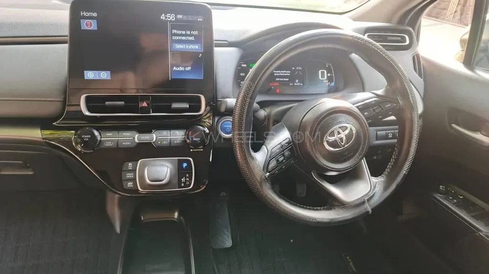 Toyota Aqua 2021 for Sale in Lahore Toyota Aqua 2021 for Sale in Lahore Image-2