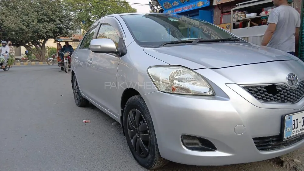 Toyota Belta 2009 for Sale in Lahore Image-1