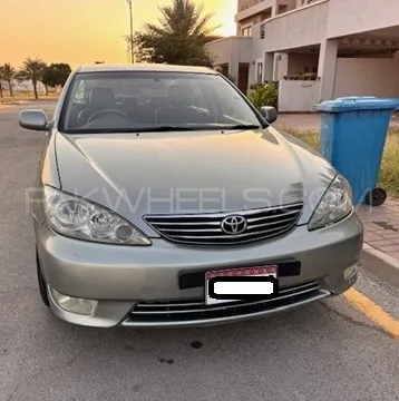 Toyota Camry 2004 for Sale in Karachi Toyota Camry 2004 for Sale in Karachi Image-1