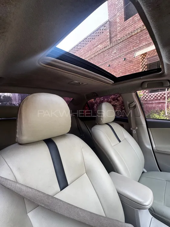 Toyota Corolla 2010 for Sale in Faisalabad Toyota Corolla 2010 for Sale in Faisalabad Image-9