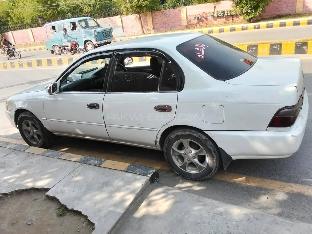Toyota Corolla 1998 for Sale in Attock Toyota Corolla 1998 for Sale in Attock Image-4