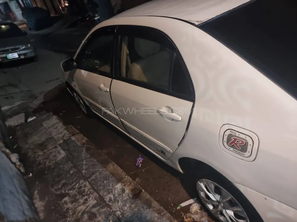Toyota Corolla 2004 for Sale in Lahore Toyota Corolla 2004 for Sale in Lahore Image-3