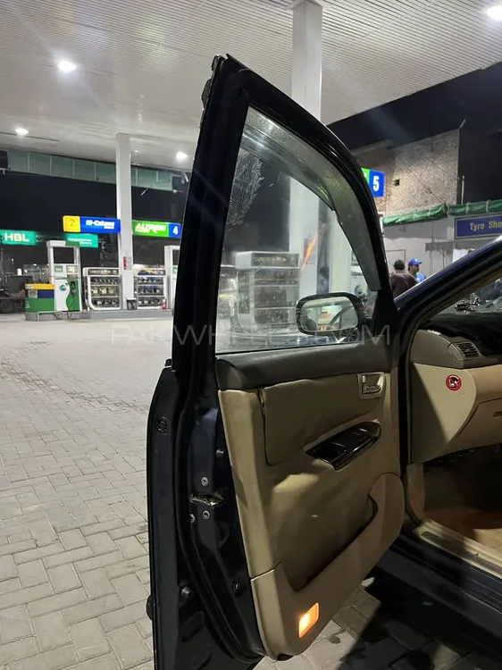 Toyota Corolla 2005 for Sale in Multan Toyota Corolla 2005 for Sale in Multan Image-10