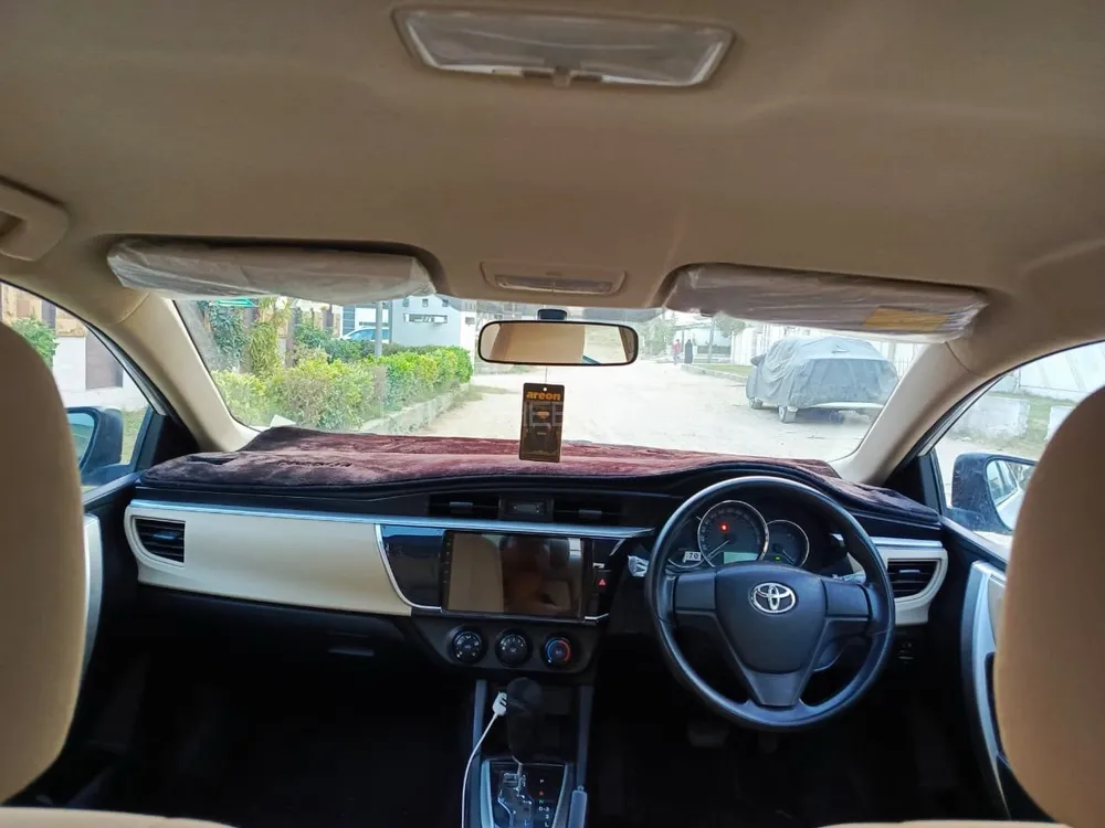 Toyota Corolla 2016 for Sale in Karachi Toyota Corolla 2016 for Sale in Karachi Image-3