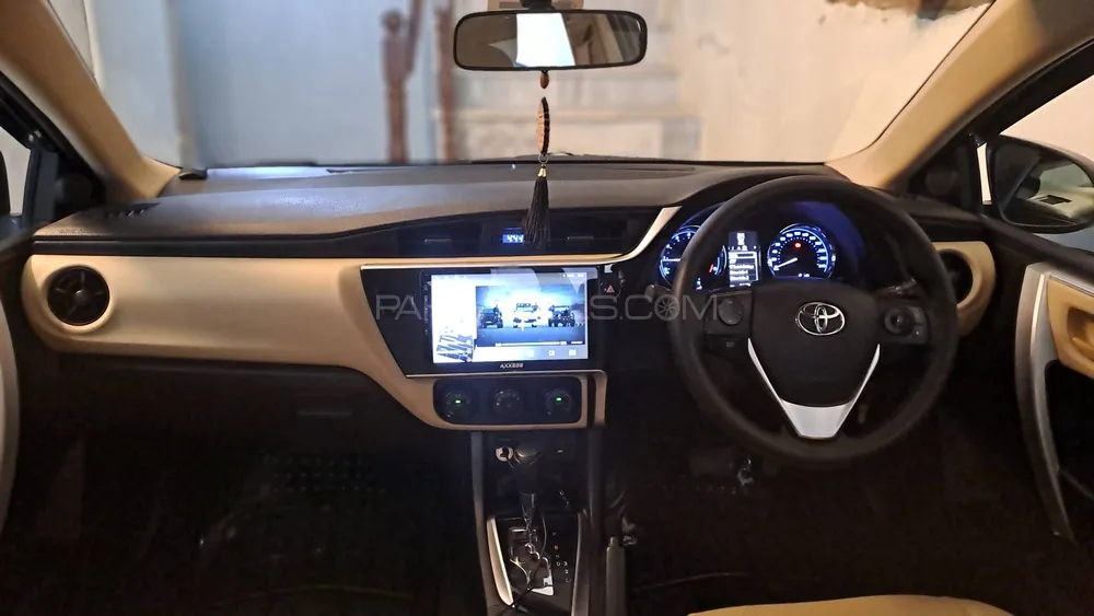 Toyota Corolla 2017 for Sale in Islamabad Toyota Corolla 2017 for Sale in Islamabad Image-8