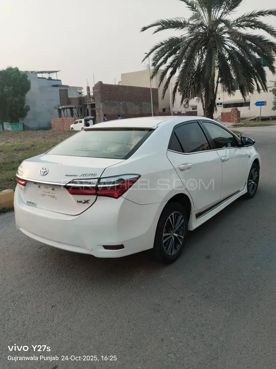 Toyota Corolla 2018 for Sale in Gujranwala Toyota Corolla 2018 for Sale in Gujranwala Image-5