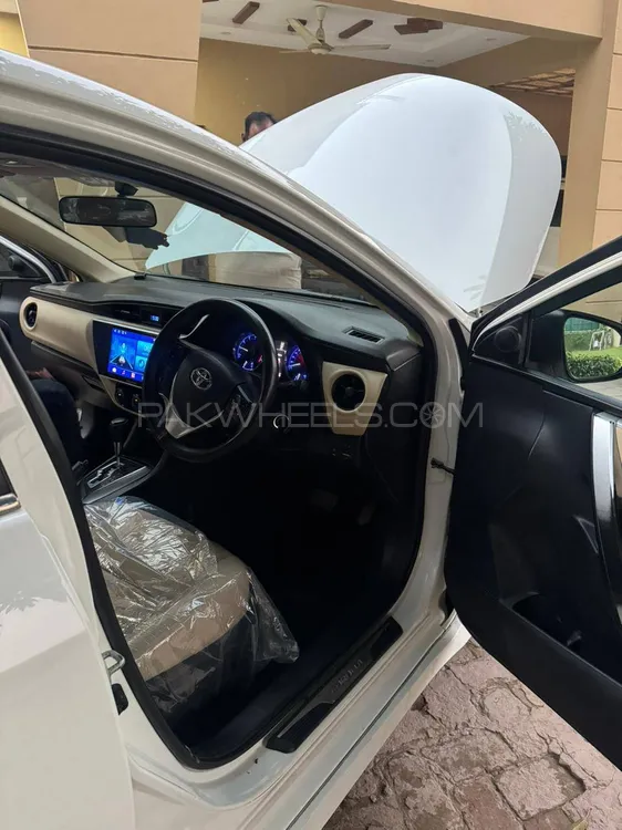 Toyota Corolla 2018 for Sale in Lahore Toyota Corolla 2018 for Sale in Lahore Image-5