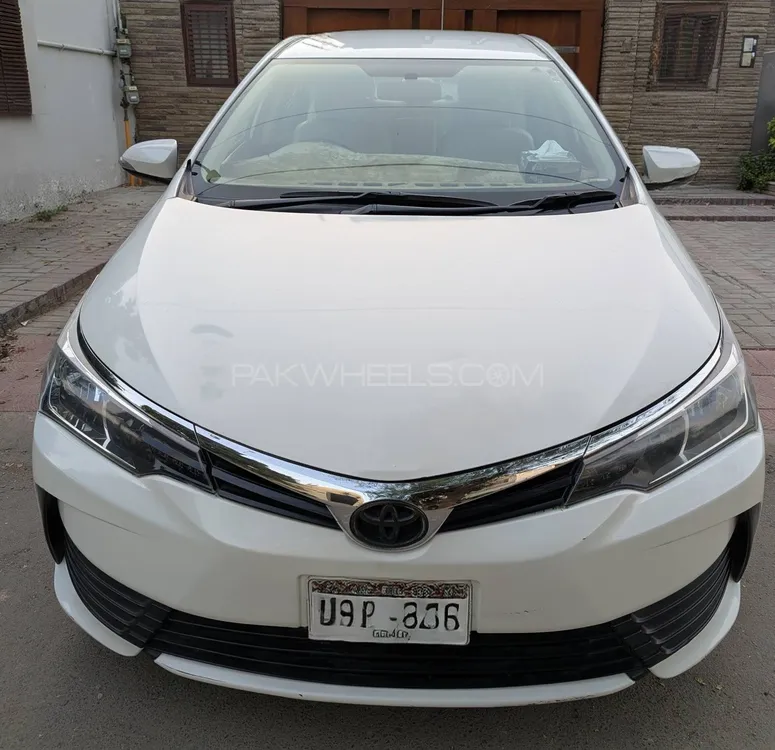 Toyota Corolla 2018 for Sale in Karachi Toyota Corolla 2018 for Sale in Karachi Image-1