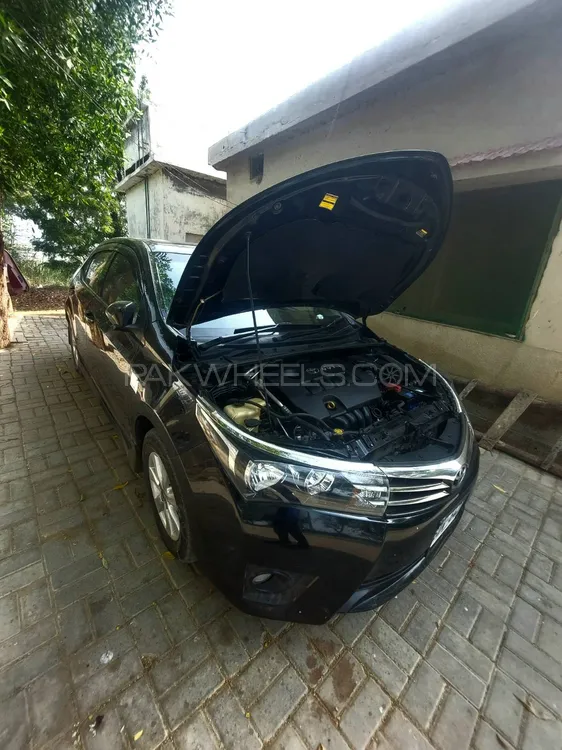 Toyota Corolla 2015 for Sale in Karachi Toyota Corolla 2015 for Sale in Karachi Image-5