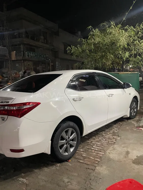 Toyota Corolla 2016 for Sale in Faisalabad Toyota Corolla 2016 for Sale in Faisalabad Image-3