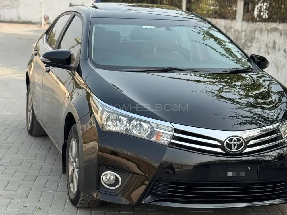Toyota Corolla 2016 for Sale in Lahore Toyota Corolla 2016 for Sale in Lahore Image-6