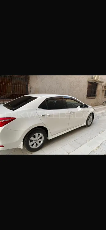 Toyota Corolla 2017 for Sale in Karachi Toyota Corolla 2017 for Sale in Karachi Image-10