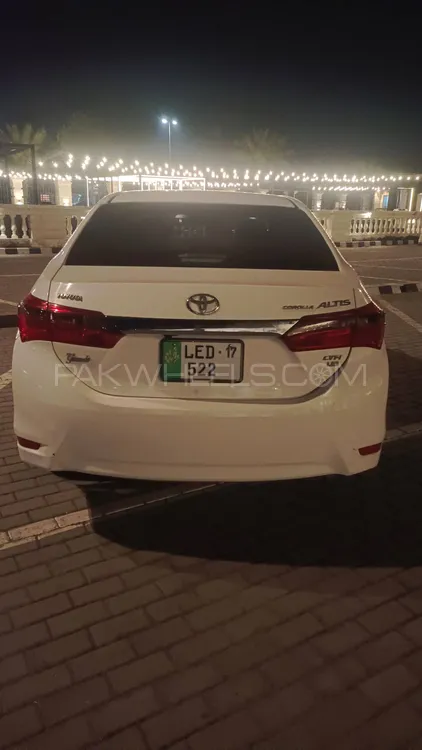 Toyota Corolla 2017 for Sale in Gujranwala Toyota Corolla 2017 for Sale in Gujranwala Image-3