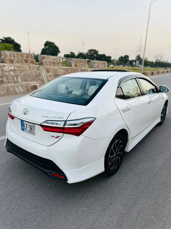 Toyota Corolla 2021 for Sale in Islamabad Toyota Corolla 2021 for Sale in Islamabad Image-8