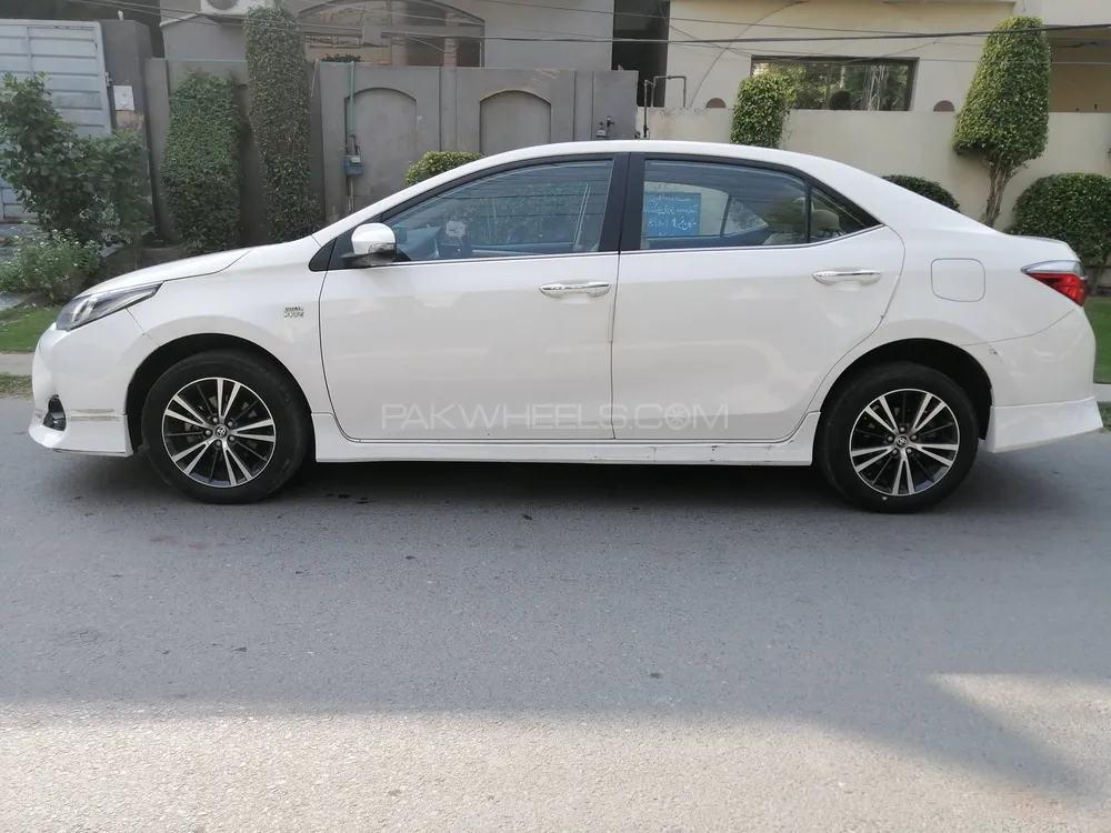 Toyota Corolla 2022 for Sale in Lahore Toyota Corolla 2022 for Sale in Lahore Image-4