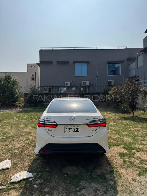 Toyota Corolla 2023 for Sale in Lahore Toyota Corolla 2023 for Sale in Lahore Image-4
