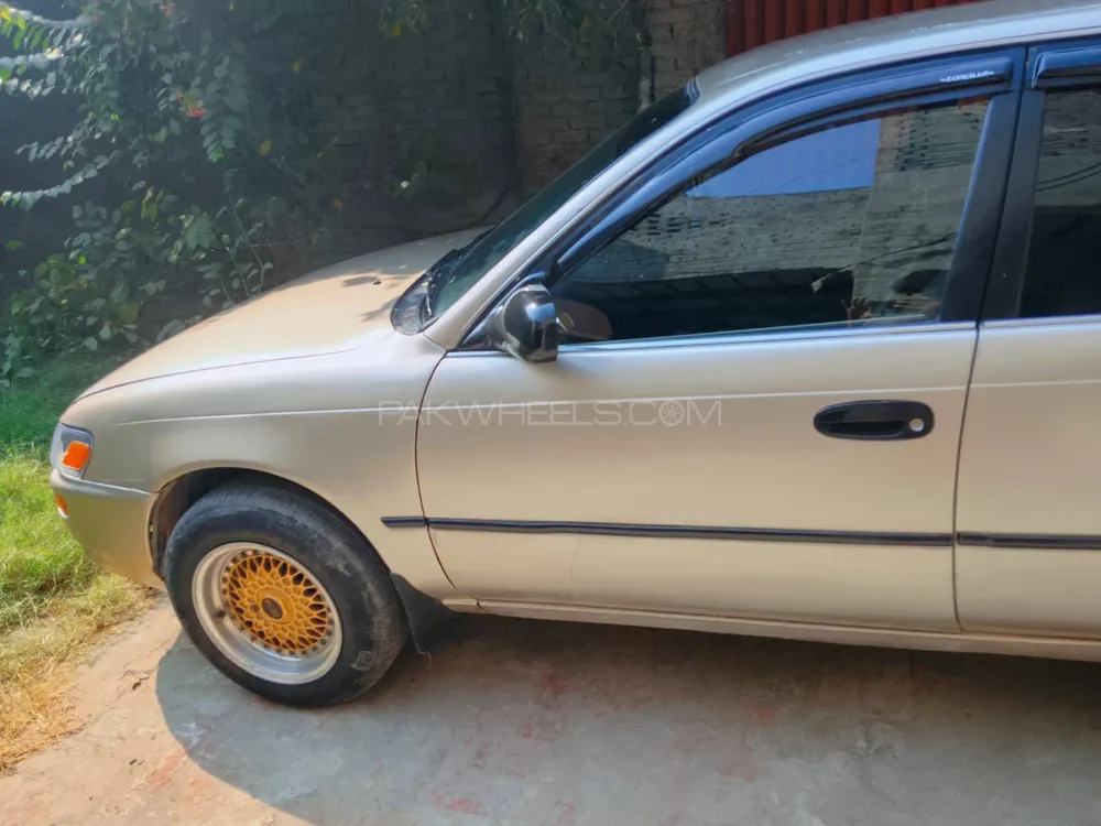 Toyota Corolla 2000 for Sale in Muridke Toyota Corolla 2000 for Sale in Muridke Image-6