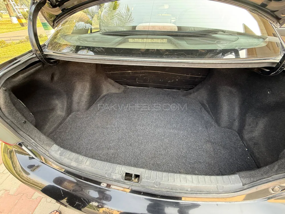 Toyota Corolla 2011 for Sale in Sargodha Toyota Corolla 2011 for Sale in Sargodha Image-13