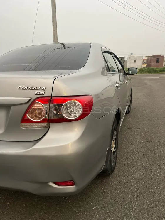 Toyota Corolla 2013 for Sale in Sialkot Toyota Corolla 2013 for Sale in Sialkot Image-3