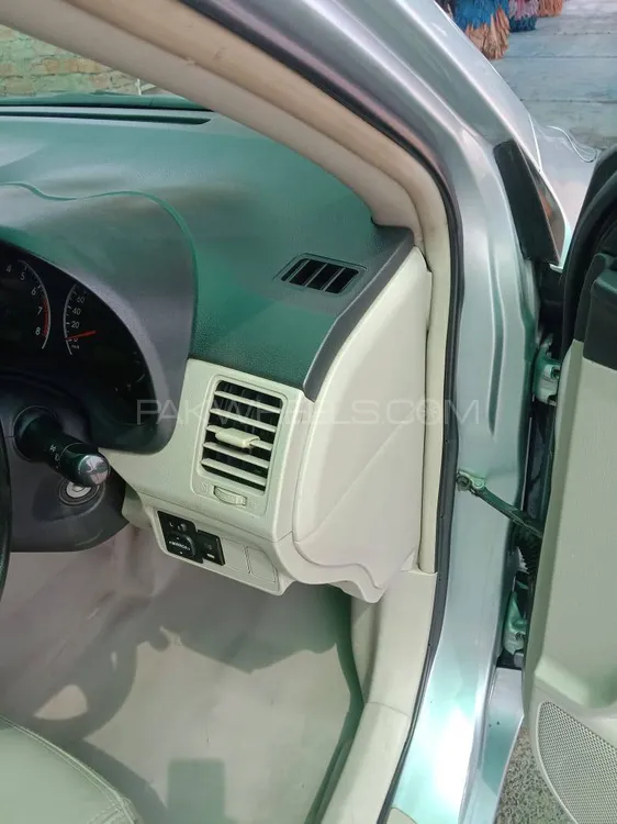 Toyota Corolla 2013 for Sale in Sargodha Toyota Corolla 2013 for Sale in Sargodha Image-13