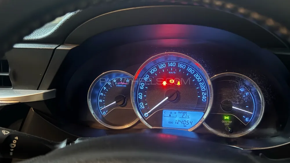 Toyota Corolla 2014 for Sale in Gujranwala Toyota Corolla 2014 for Sale in Gujranwala Image-8