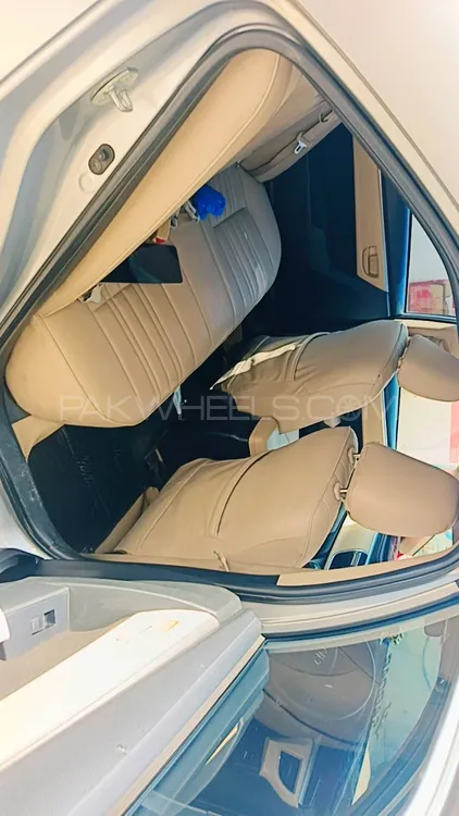 Toyota Corolla 2015 for Sale in Rawalpindi Toyota Corolla 2015 for Sale in Rawalpindi Image-9