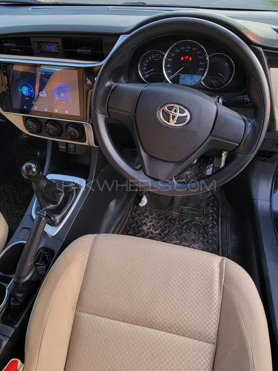 Toyota Corolla 2018 for Sale in Lahore Toyota Corolla 2018 for Sale in Lahore Image-14