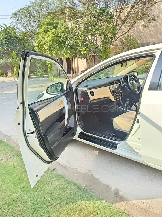 Toyota Corolla 2019 for Sale in Bahawalpur Toyota Corolla 2019 for Sale in Bahawalpur Image-11