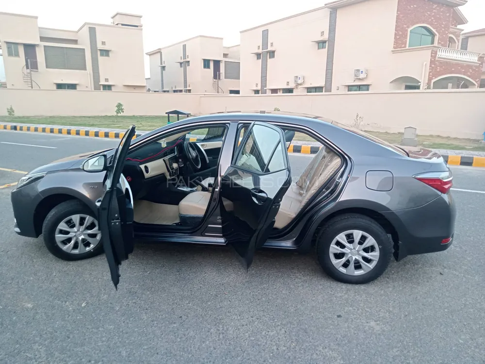 Toyota Corolla 2019 for Sale in Bahawalpur Toyota Corolla 2019 for Sale in Bahawalpur Image-7