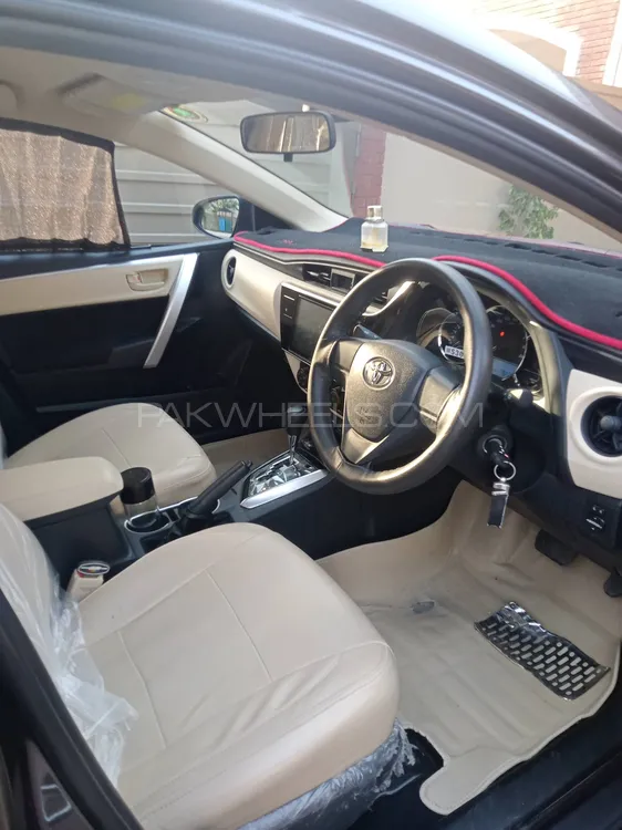 Toyota Corolla 2019 for Sale in Bahawalpur Toyota Corolla 2019 for Sale in Bahawalpur Image-9