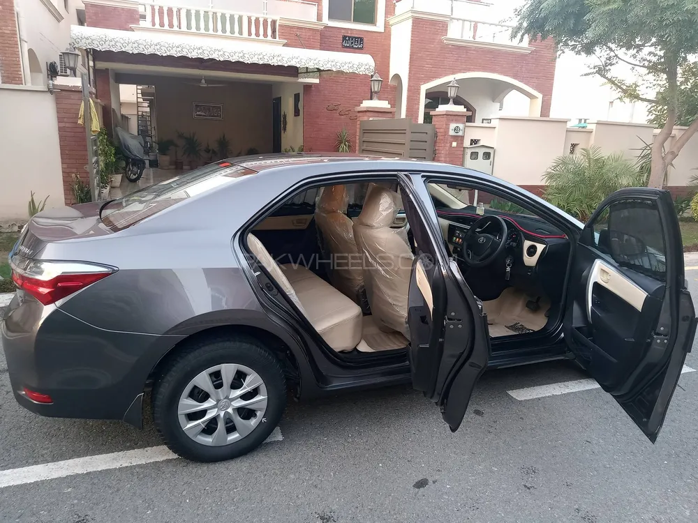 Toyota Corolla 2019 for Sale in Bahawalpur Toyota Corolla 2019 for Sale in Bahawalpur Image-18