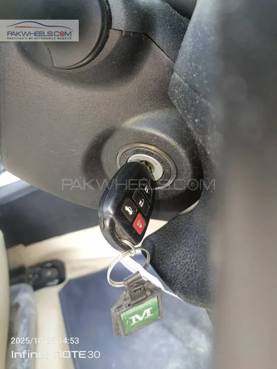 Toyota Corolla 2019 for Sale in Karachi Toyota Corolla 2019 for Sale in Karachi Image-13