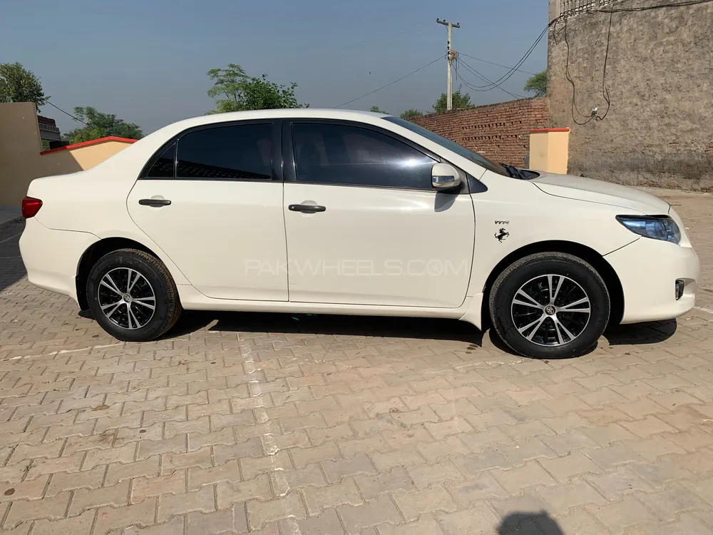 Toyota Corolla 2011 for Sale in Mandi bahauddin Toyota Corolla 2011 for Sale in Mandi bahauddin Image-4