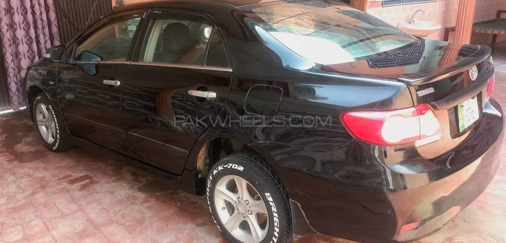 Toyota Corolla 2011 for Sale in Kohat Toyota Corolla 2011 for Sale in Kohat Image-3