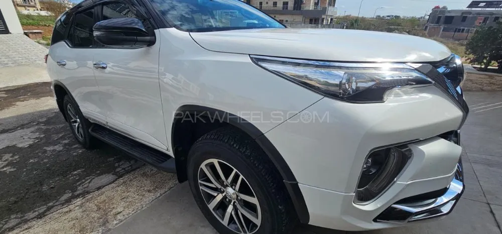 Toyota Fortuner 2018 for Sale in Islamabad Toyota Fortuner 2018 for Sale in Islamabad Image-5
