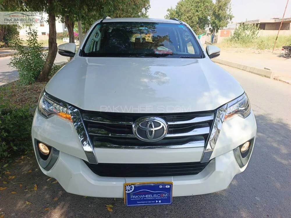 Toyota Fortuner 2017 for Sale in Karachi Toyota Fortuner 2017 for Sale in Karachi Image-1