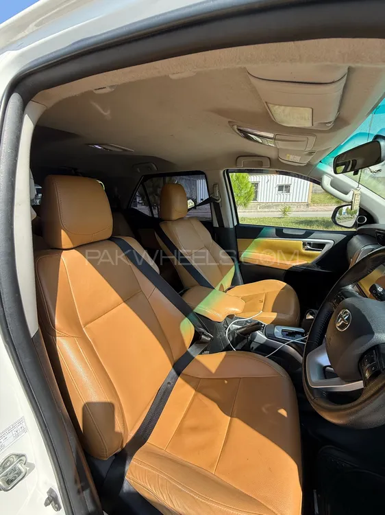 Toyota Fortuner 2018 for Sale in Islamabad Toyota Fortuner 2018 for Sale in Islamabad Image-8
