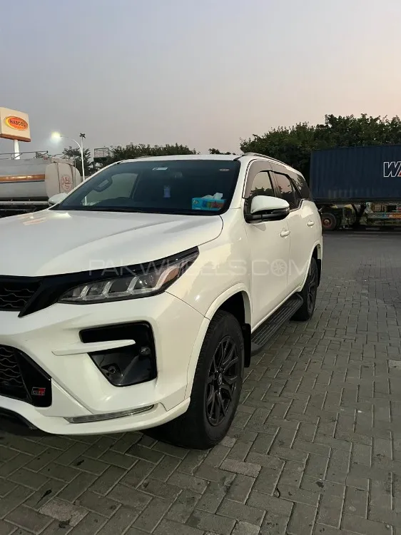 Toyota Fortuner 2024 for Sale in Peshawar Toyota Fortuner 2024 for Sale in Peshawar Image-5