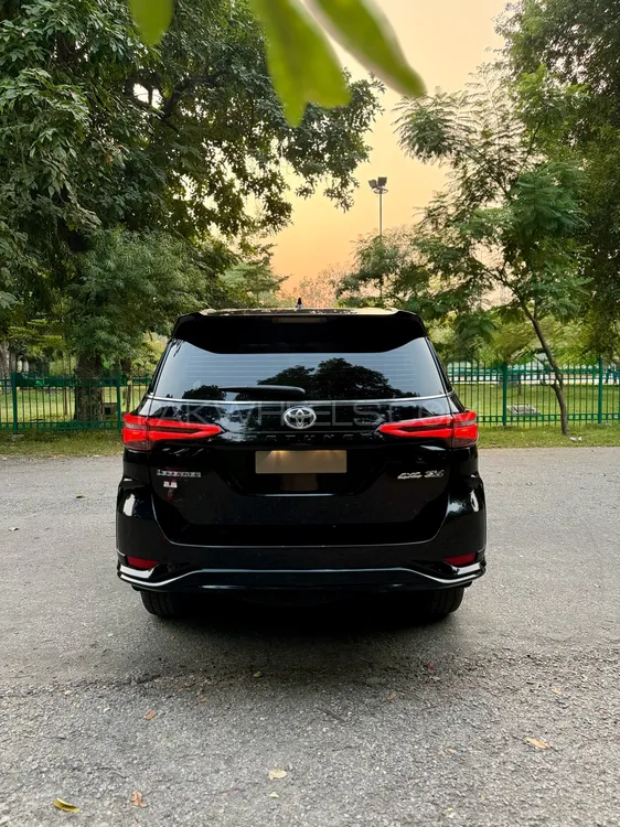 Toyota Fortuner 2023 for Sale in Lahore Toyota Fortuner 2023 for Sale in Lahore Image-2