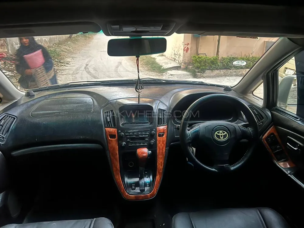 Toyota Harrier 2002 for Sale in Islamabad Toyota Harrier 2002 for Sale in Islamabad Image-10