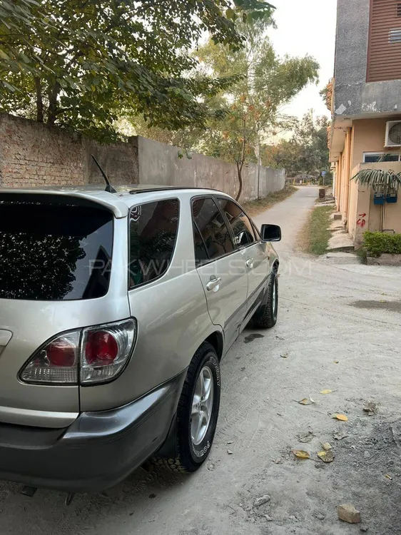 Toyota Harrier 2002 for Sale in Islamabad Toyota Harrier 2002 for Sale in Islamabad Image-17