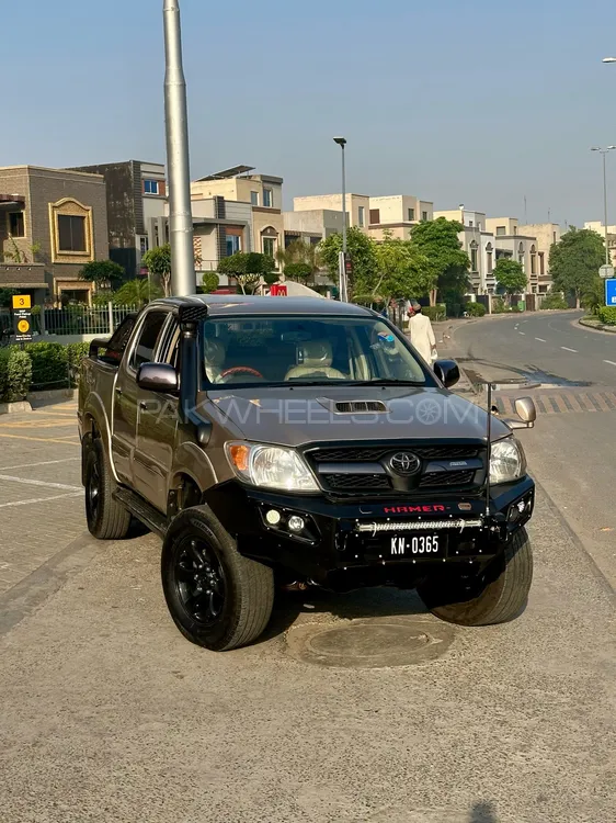 Toyota Hilux 2005 for Sale in Lahore Toyota Hilux 2005 for Sale in Lahore Image-1