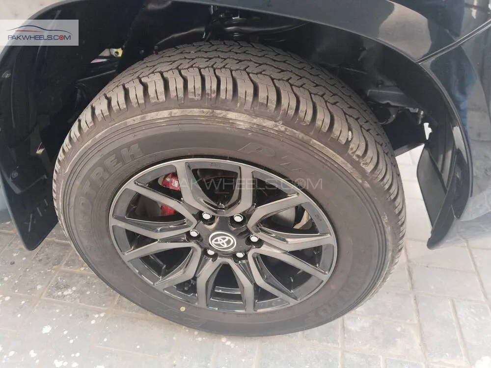 Toyota Hilux 2025 for Sale in Lahore Toyota Hilux 2025 for Sale in Lahore Image-14