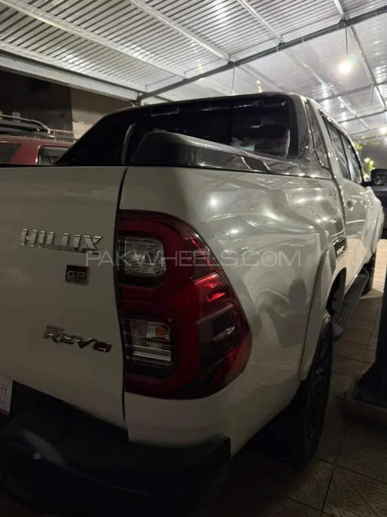 Toyota Hilux 2025 for Sale in Islamabad Toyota Hilux 2025 for Sale in Islamabad Image-3