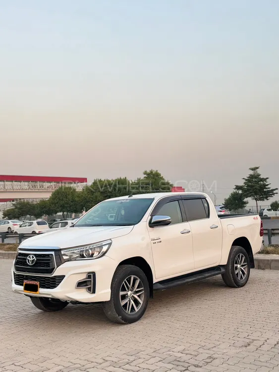 Toyota Hilux 2019 for Sale in Islamabad Toyota Hilux 2019 for Sale in Islamabad Image-2